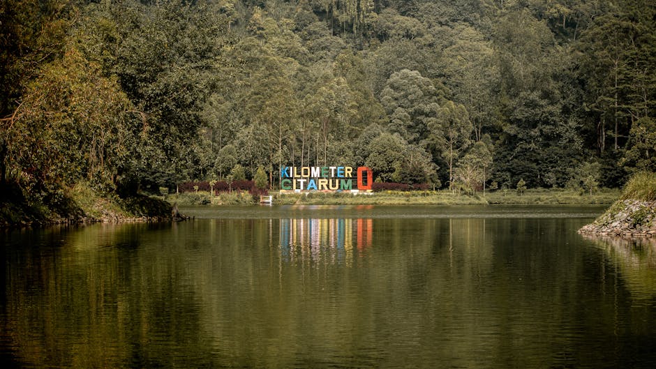 11 : img_9 - Scenic view of Kilometer Citarum lake